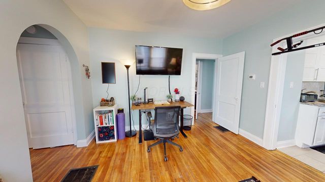 2836-2838 Indianola Avenue, 2836, Columbus, OH 43202