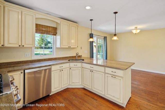 111 Main Street RD2, Avon-by-the-sea, NJ 07717