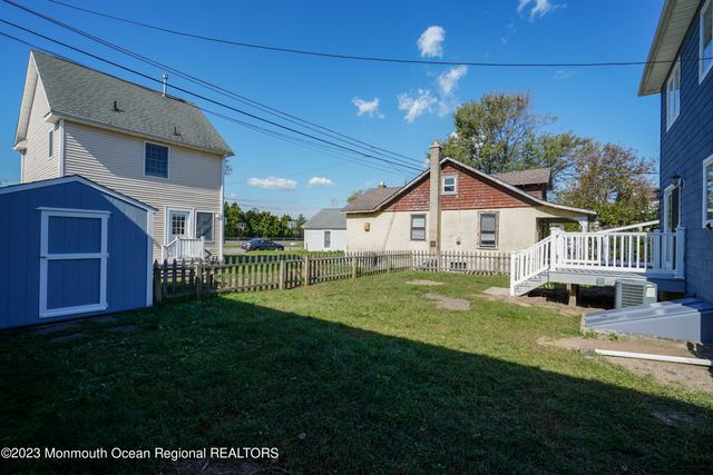 111 Main Street RD2, Avon-by-the-sea, NJ 07717