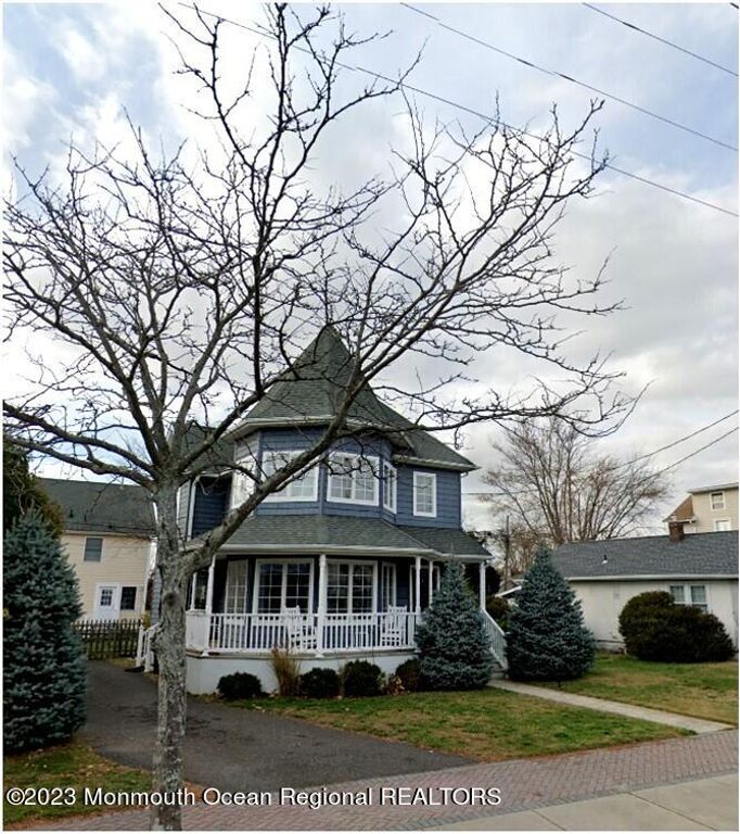 111 Main Street RD2, Avon-by-the-sea, NJ 07717