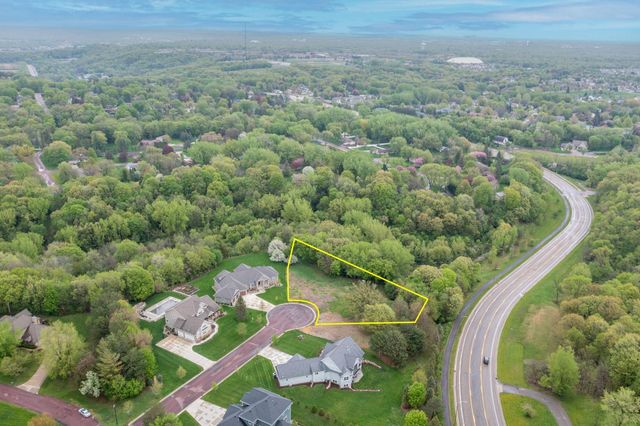 1008 Applewood Court, Mankato, MN 56001