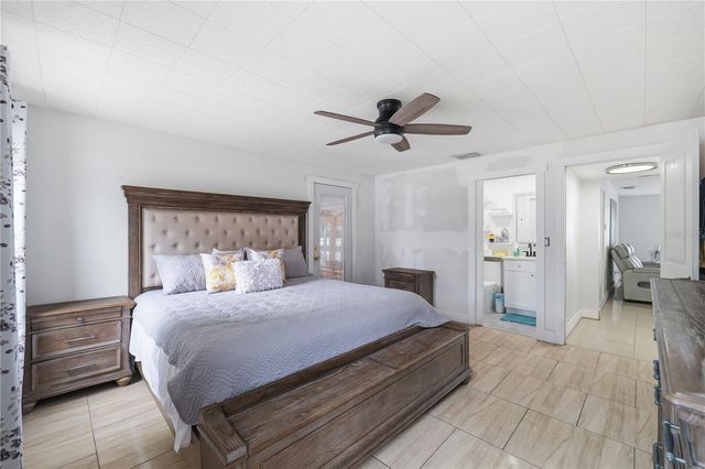 1309 W ARCTIC STREET, Tampa, FL 33604