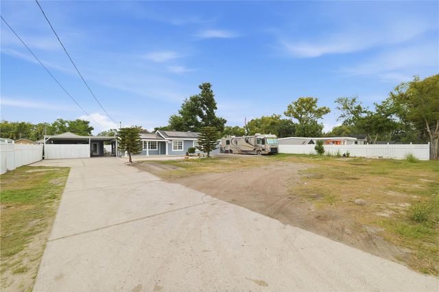 1309 W ARCTIC STREET, Tampa, FL 33604