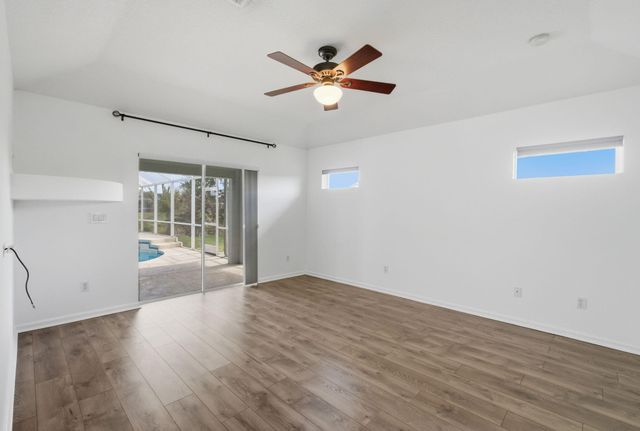 474 SW Carter Avenue, Port St. Lucie, Port St Lucie, FL 34983