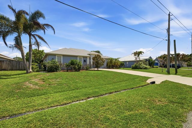 474 SW Carter Avenue, Port St. Lucie, Port St Lucie, FL 34983