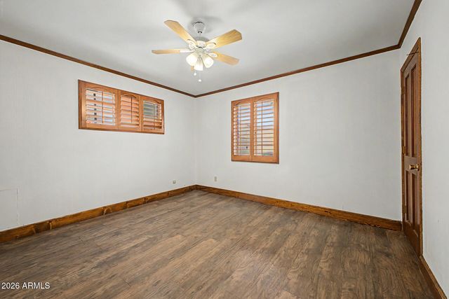 1739 E LUKE Avenue, Phoenix, AZ 85016