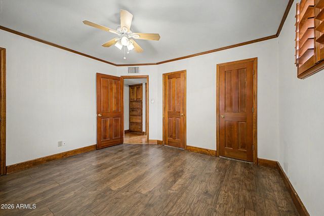 1739 E LUKE Avenue, Phoenix, AZ 85016