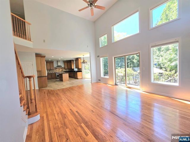 335 Bullard Avenue, Paramus, NJ 07652