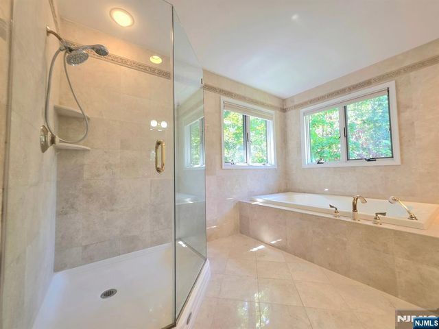 335 Bullard Avenue, Paramus, NJ 07652