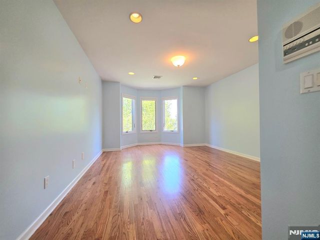 335 Bullard Avenue, Paramus, NJ 07652