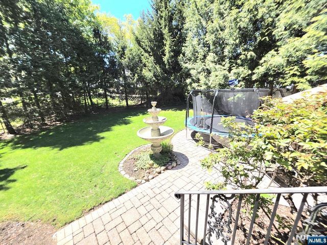 335 Bullard Avenue, Paramus, NJ 07652