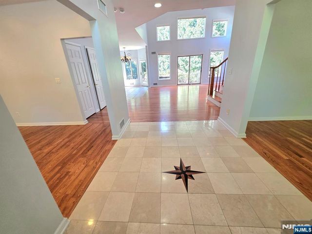335 Bullard Avenue, Paramus, NJ 07652