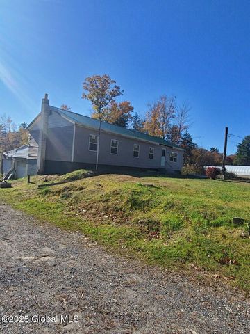 3854 State Highway 30, Mayfield, NY 12010
