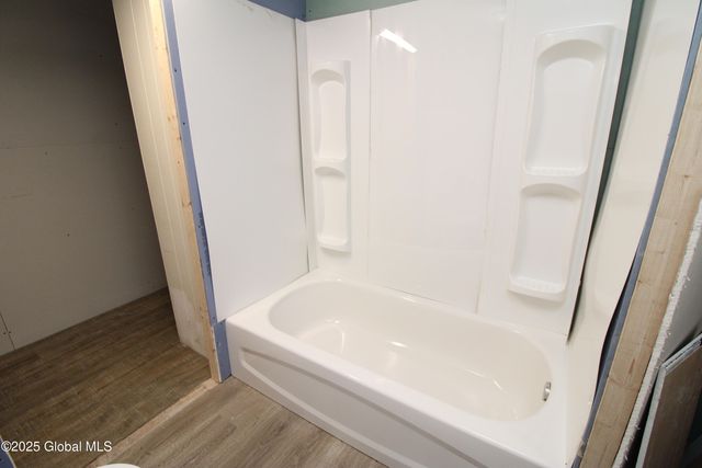 3854 State Highway 30, Mayfield, NY 12010