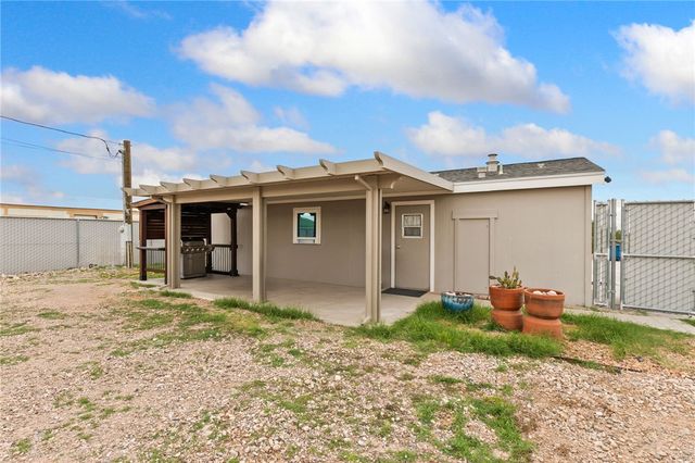 5504 S Topaz Street, Fort Mohave, AZ 86426