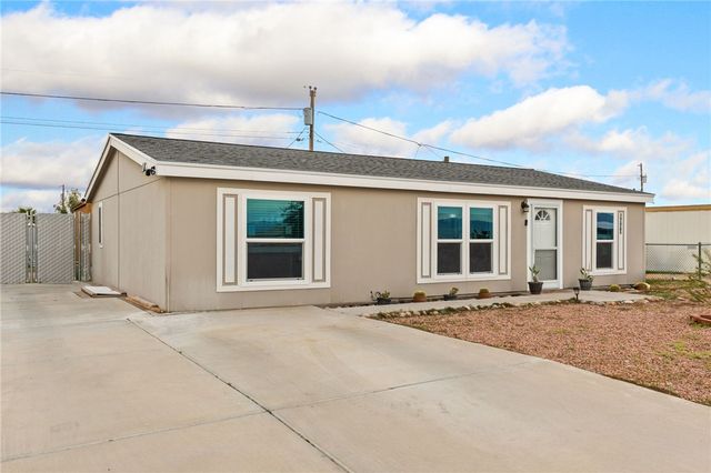 5504 S Topaz Street, Fort Mohave, AZ 86426