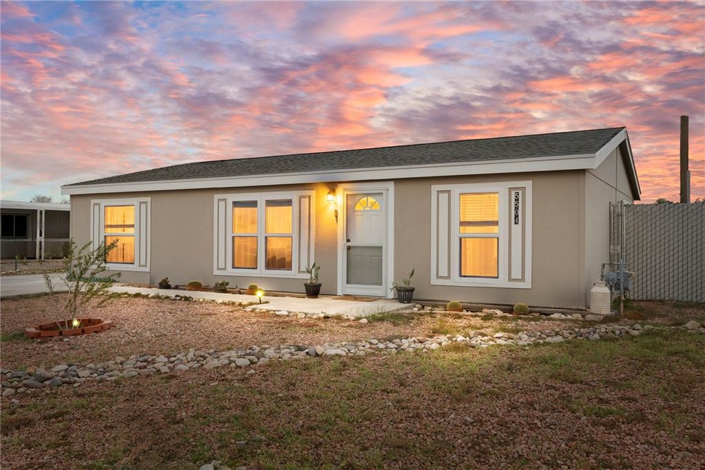 5504 S Topaz Street, Fort Mohave, AZ 86426