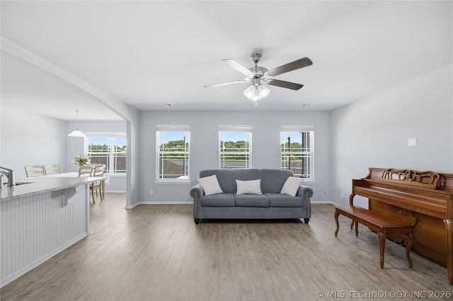 10409 S Nathan Street, Jenks, OK 74037