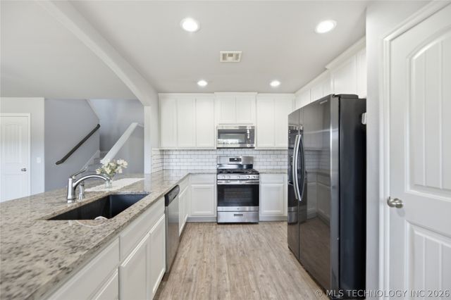10409 S Nathan Street, Jenks, OK 74037