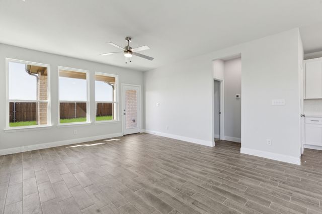 531 Magellan Road, Seagoville, TX 75159