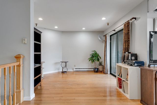 100 W Canal St Apt 40, Winooski, VT 05404