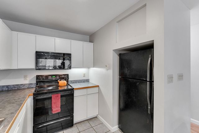 100 W Canal St Apt 40, Winooski, VT 05404