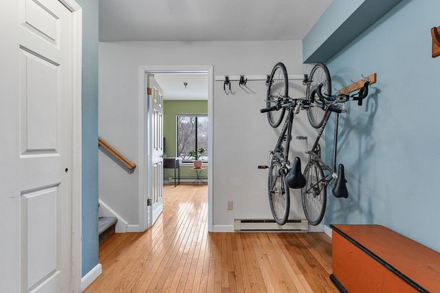 100 W Canal St Apt 40, Winooski, VT 05404