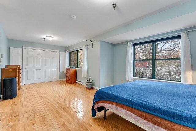 100 W Canal St Apt 40, Winooski, VT 05404