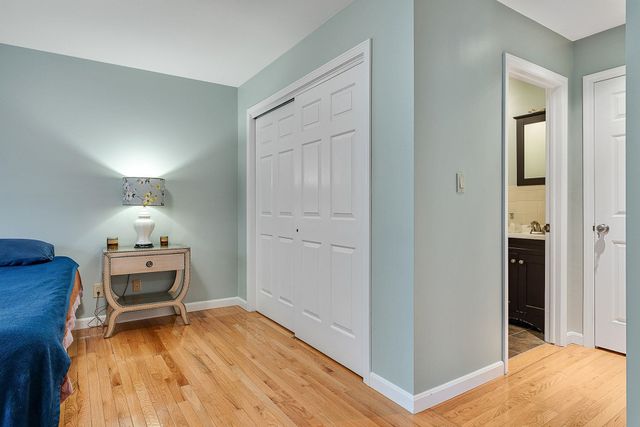 100 W Canal St Apt 40, Winooski, VT 05404