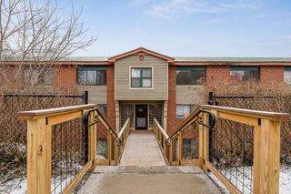 100 W Canal St Apt 40, Winooski, VT 05404