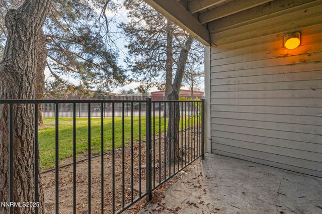 2371 Roundhouse Road, Sparks, NV 89431