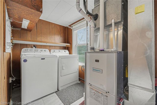 23674 Cora Street, Brownstown Charter Township, MI 48183