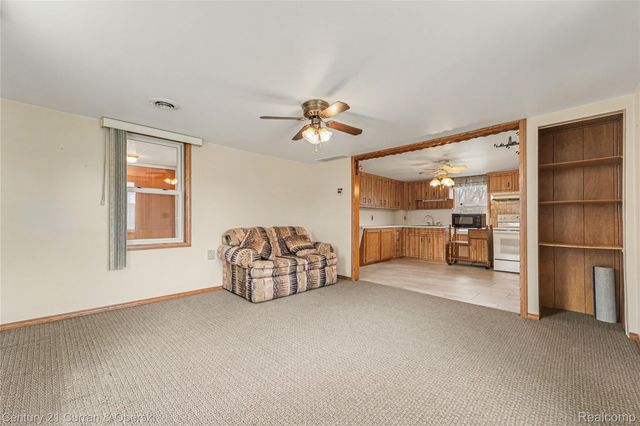 23674 Cora Street, Brownstown Charter Township, MI 48183