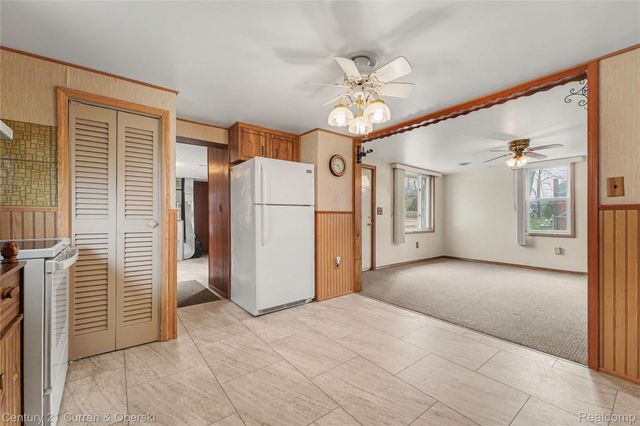 23674 Cora Street, Brownstown Charter Township, MI 48183