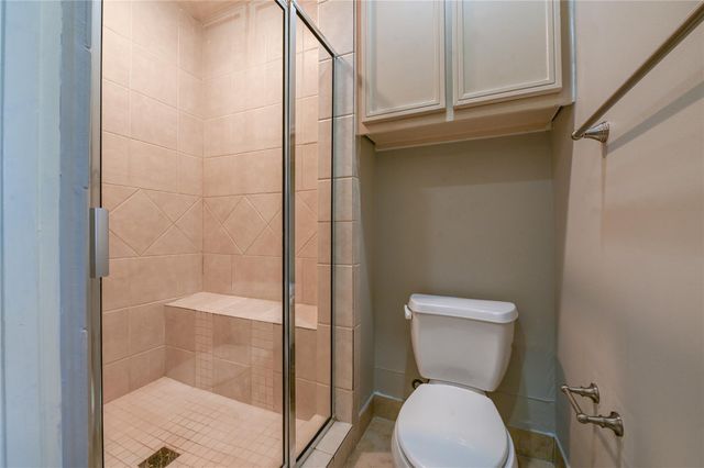 5801 Winsome Lane 201, Houston, TX 77057