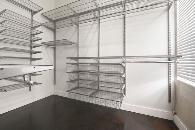 5801 Winsome Lane 201, Houston, TX 77057