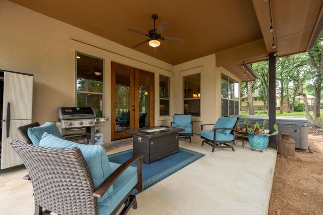 216 Independence DR, Georgetown, TX 78633