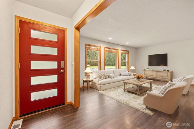 2717 Stanwood Bryant Road, Arlington, WA 98223