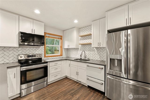 2717 Stanwood Bryant Road, Arlington, WA 98223