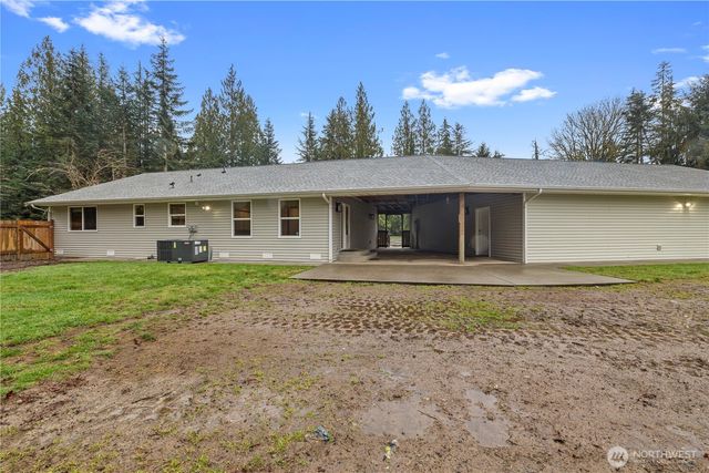 2717 Stanwood Bryant Road, Arlington, WA 98223