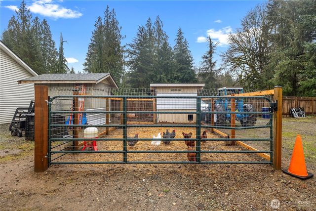 2717 Stanwood Bryant Road, Arlington, WA 98223