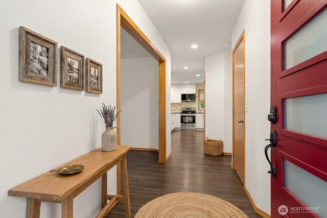 2717 Stanwood Bryant Road, Arlington, WA 98223