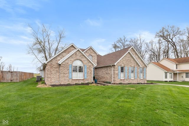 349 Mutton Creek Drive, Seymour, IN 47274