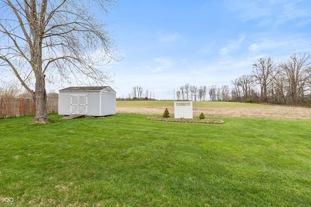 349 Mutton Creek Drive, Seymour, IN 47274