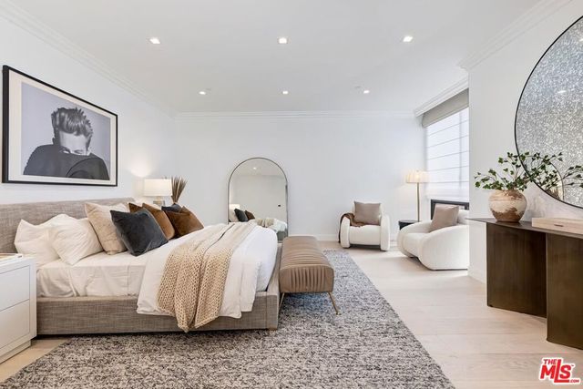 300 N Swall Drive 356, Beverly Hills, CA 90211