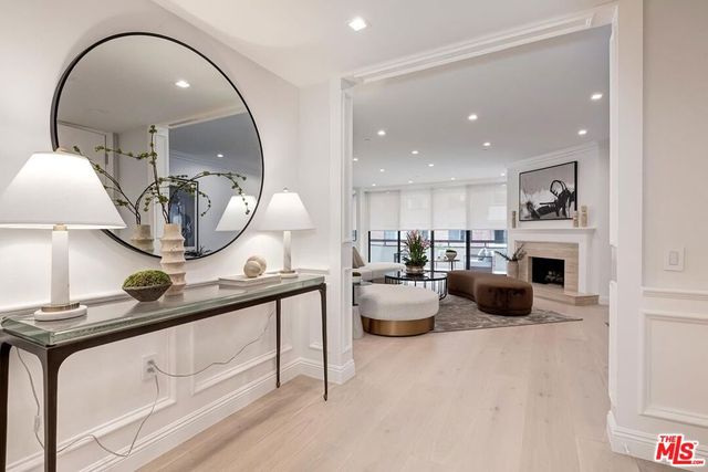 300 N Swall Drive 356, Beverly Hills, CA 90211