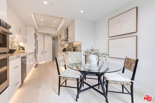 300 N Swall Drive 356, Beverly Hills, CA 90211