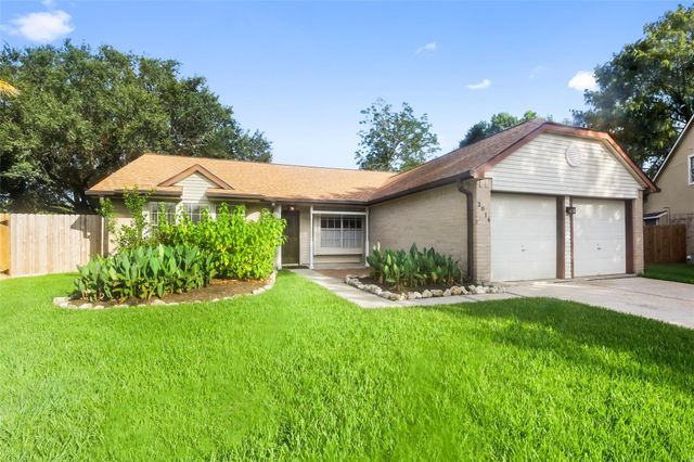 2814 Hickory Limb Court, League City, TX 77573