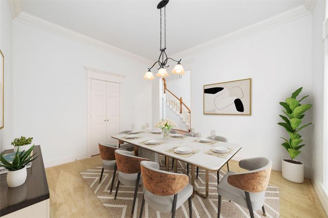 10 E Rock Wing Place, The Woodlands, TX 77381