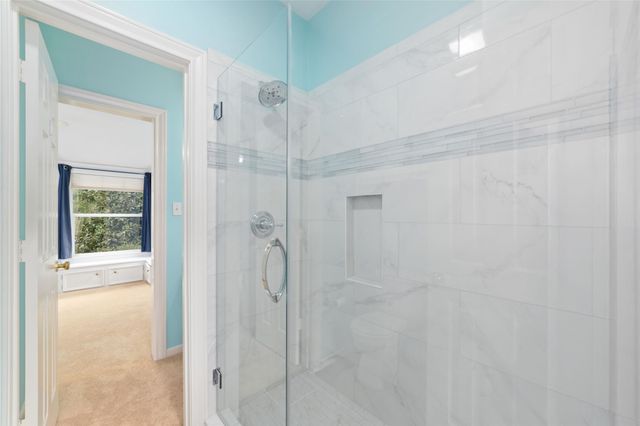 10 E Rock Wing Place, The Woodlands, TX 77381